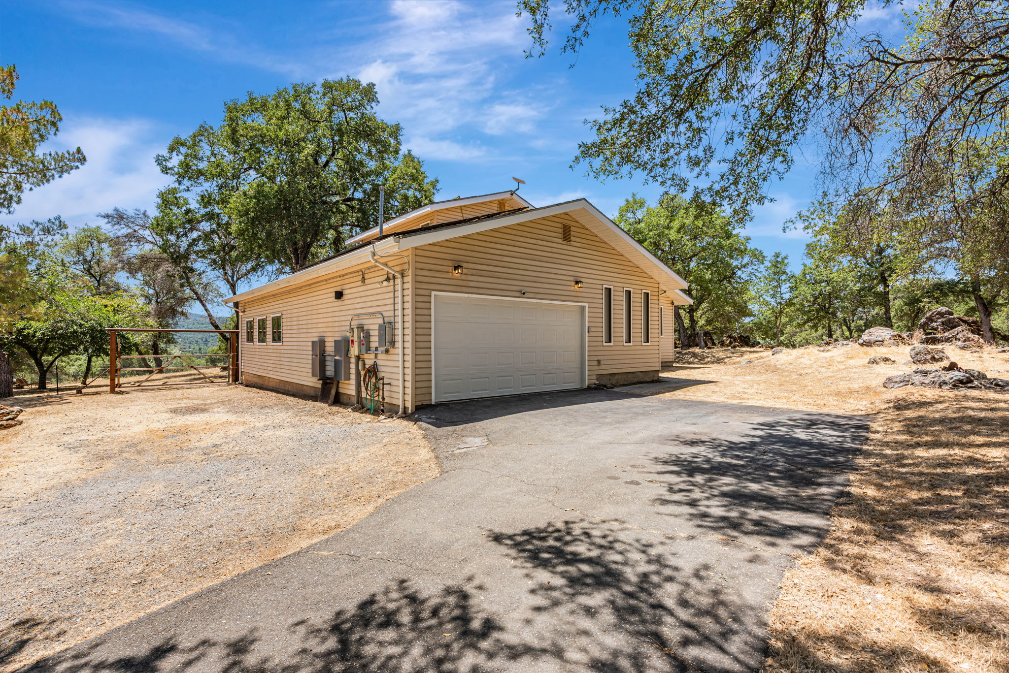 002_3748 Baldwin Dr