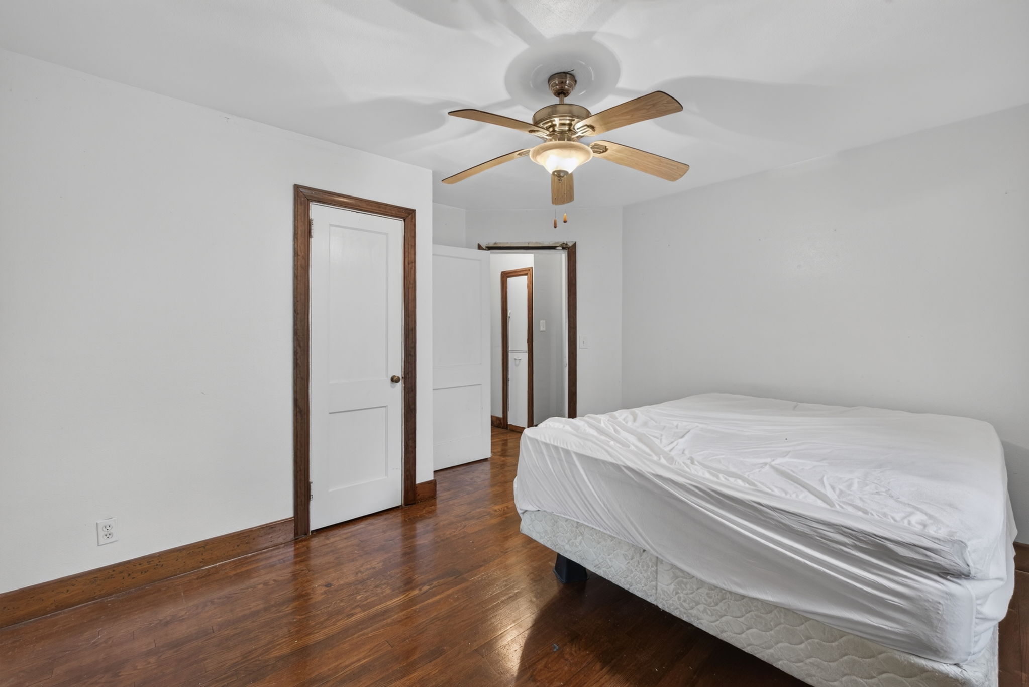 Bedroom #1