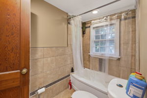 Upstairs Bathroom