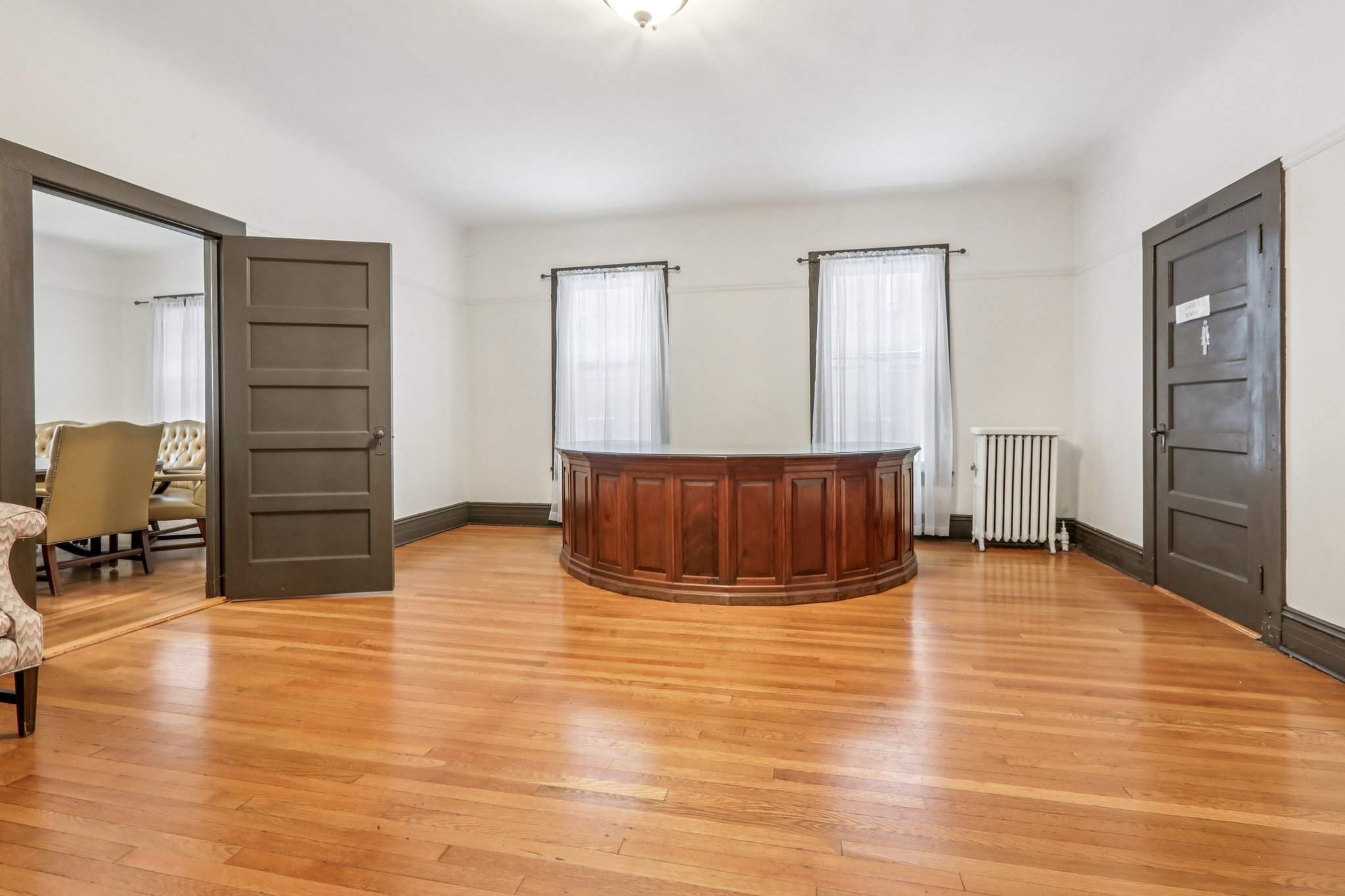 Fairmount Ave-S1812-034.jpg