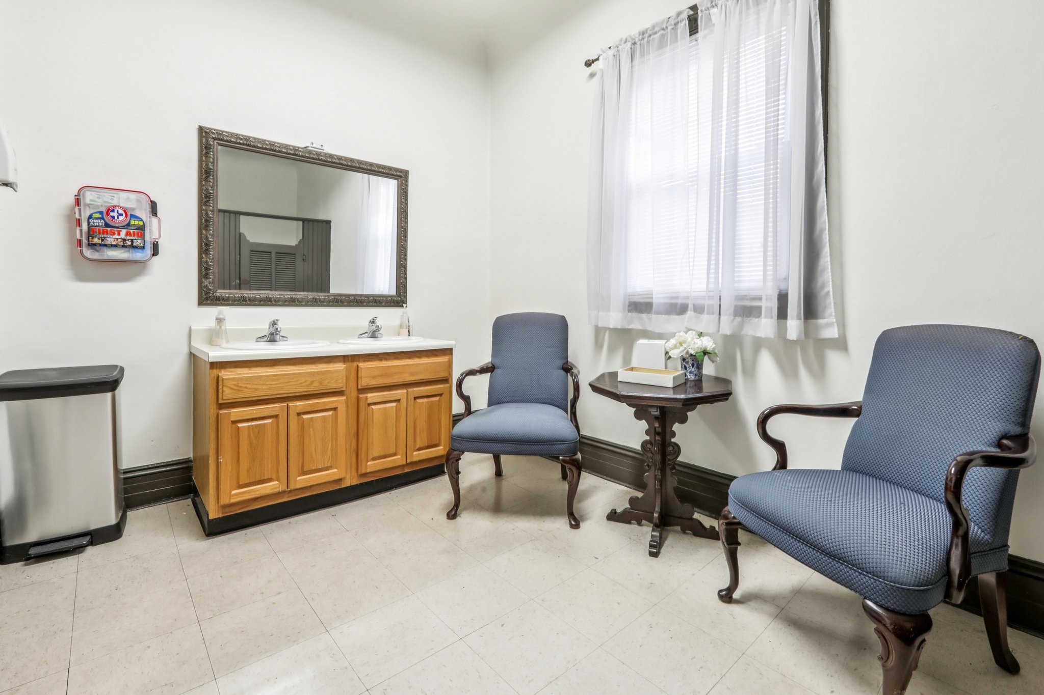 Fairmount Ave-S1812-039.jpg