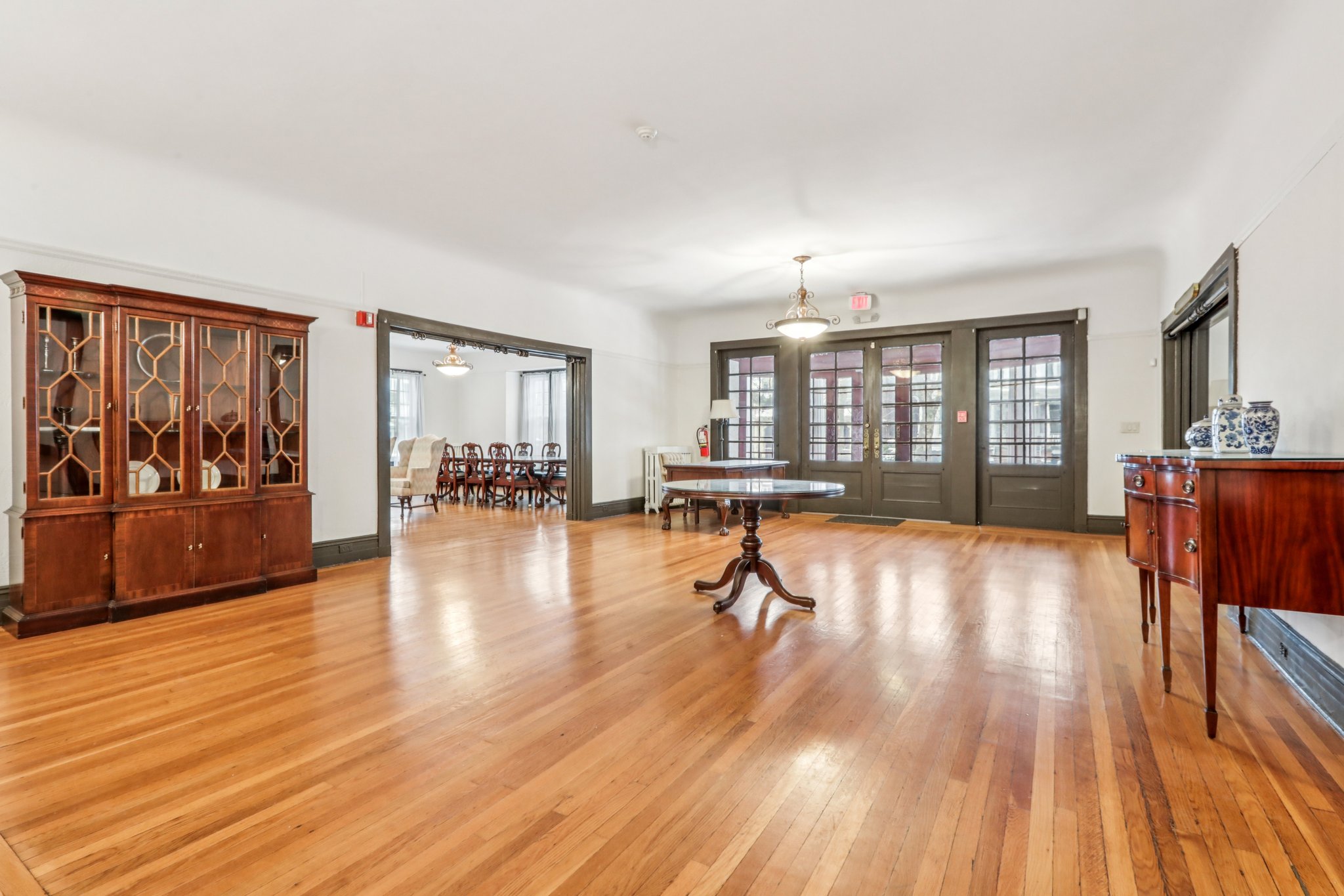 Fairmount Ave-S1812-040.jpg