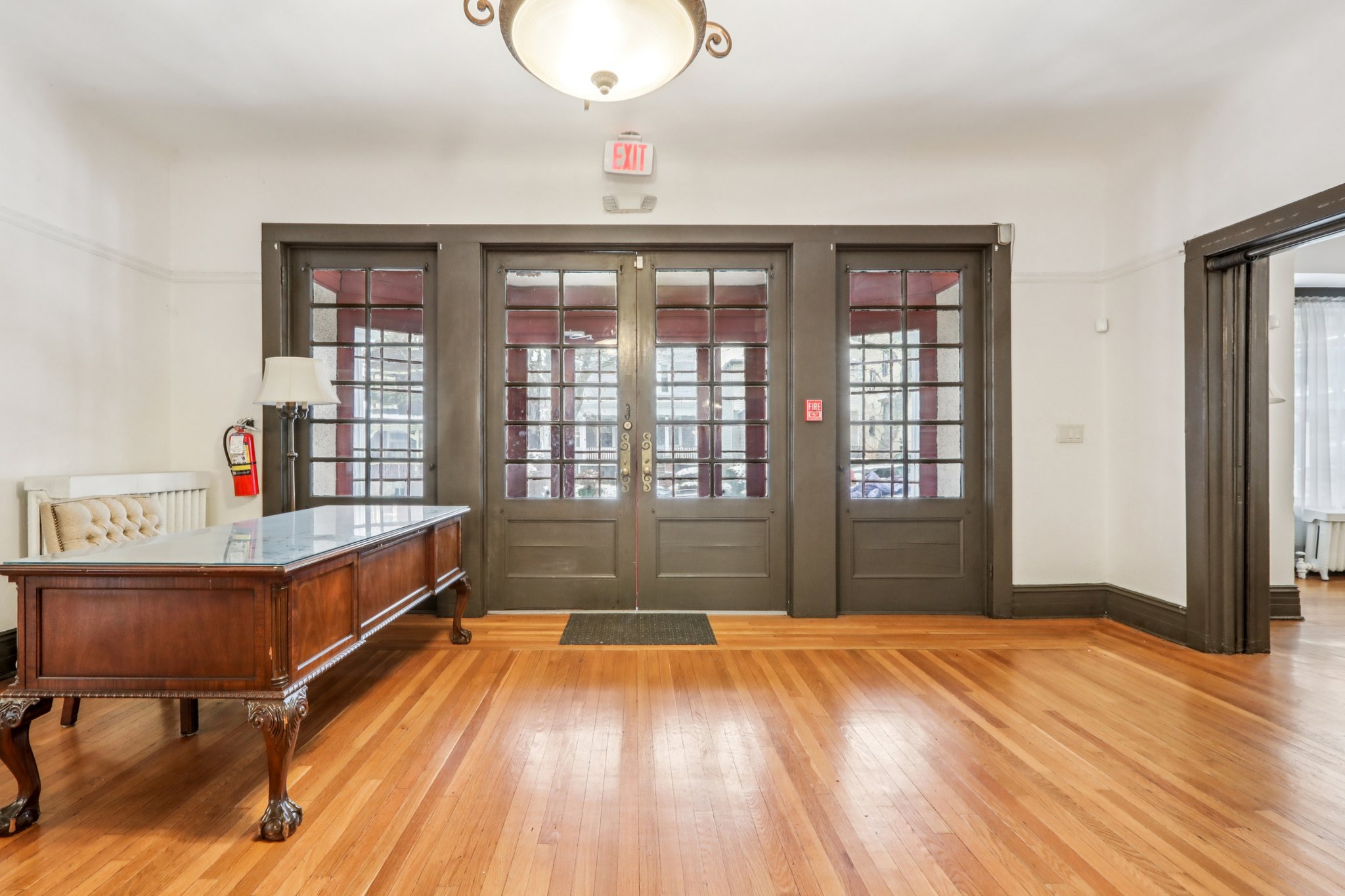 Fairmount Ave-S1812-042.jpg