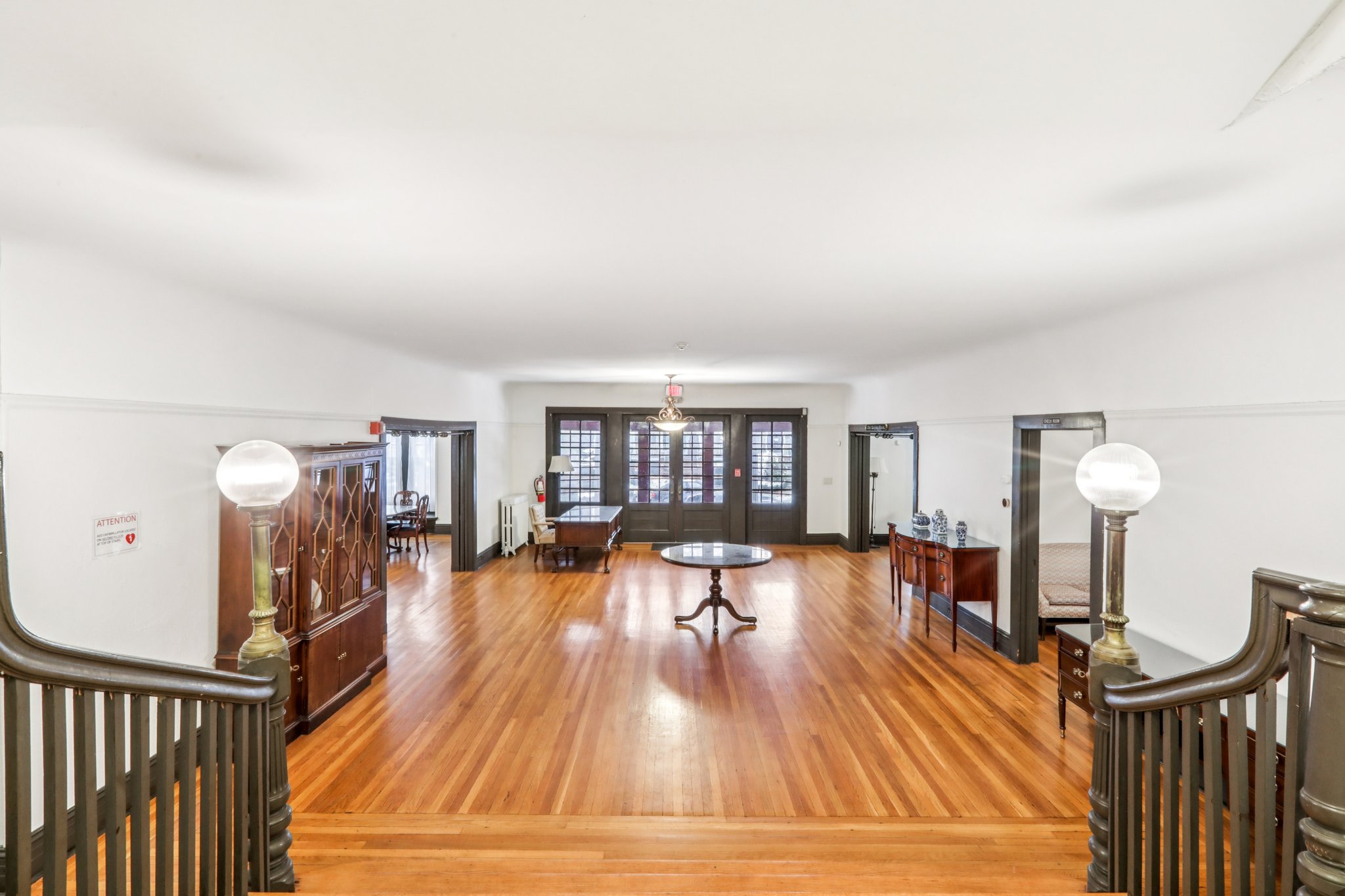 Fairmount Ave-S1812-049.jpg