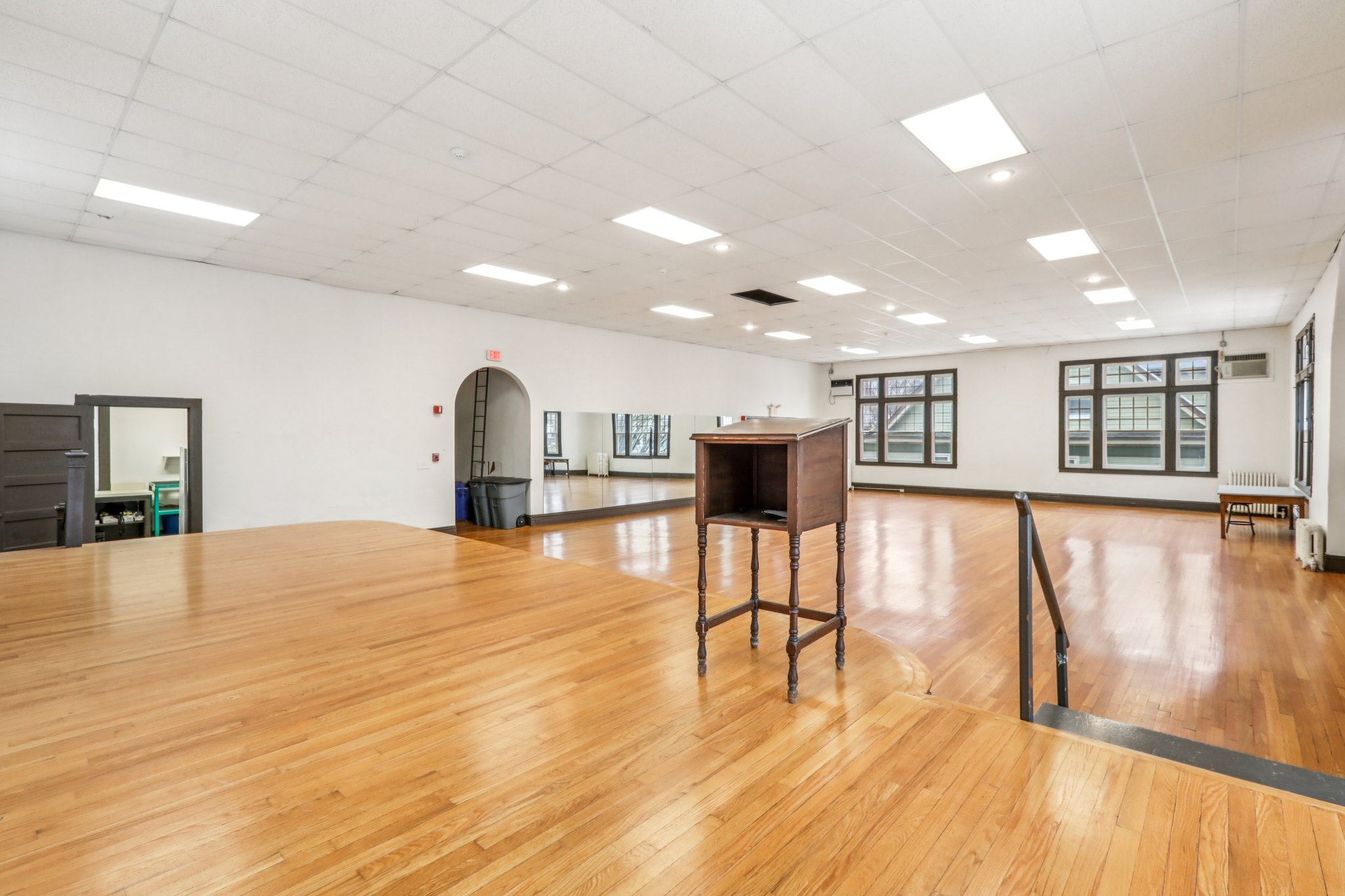 Fairmount Ave-S1812-059.jpg