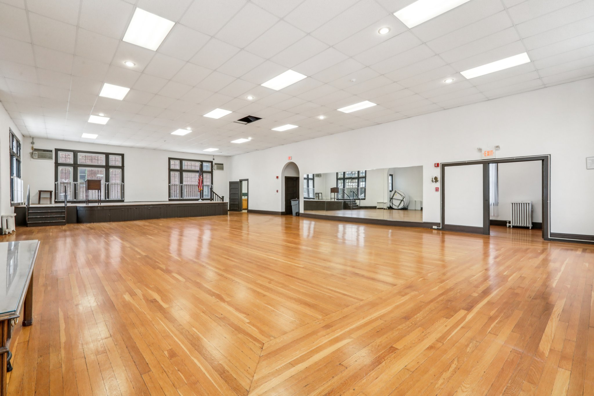 Fairmount Ave-S1812-061.jpg