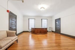 Fairmount Ave-S1812-036.jpg