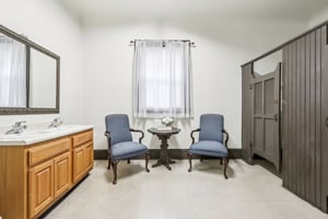 Fairmount Ave-S1812-038.jpg