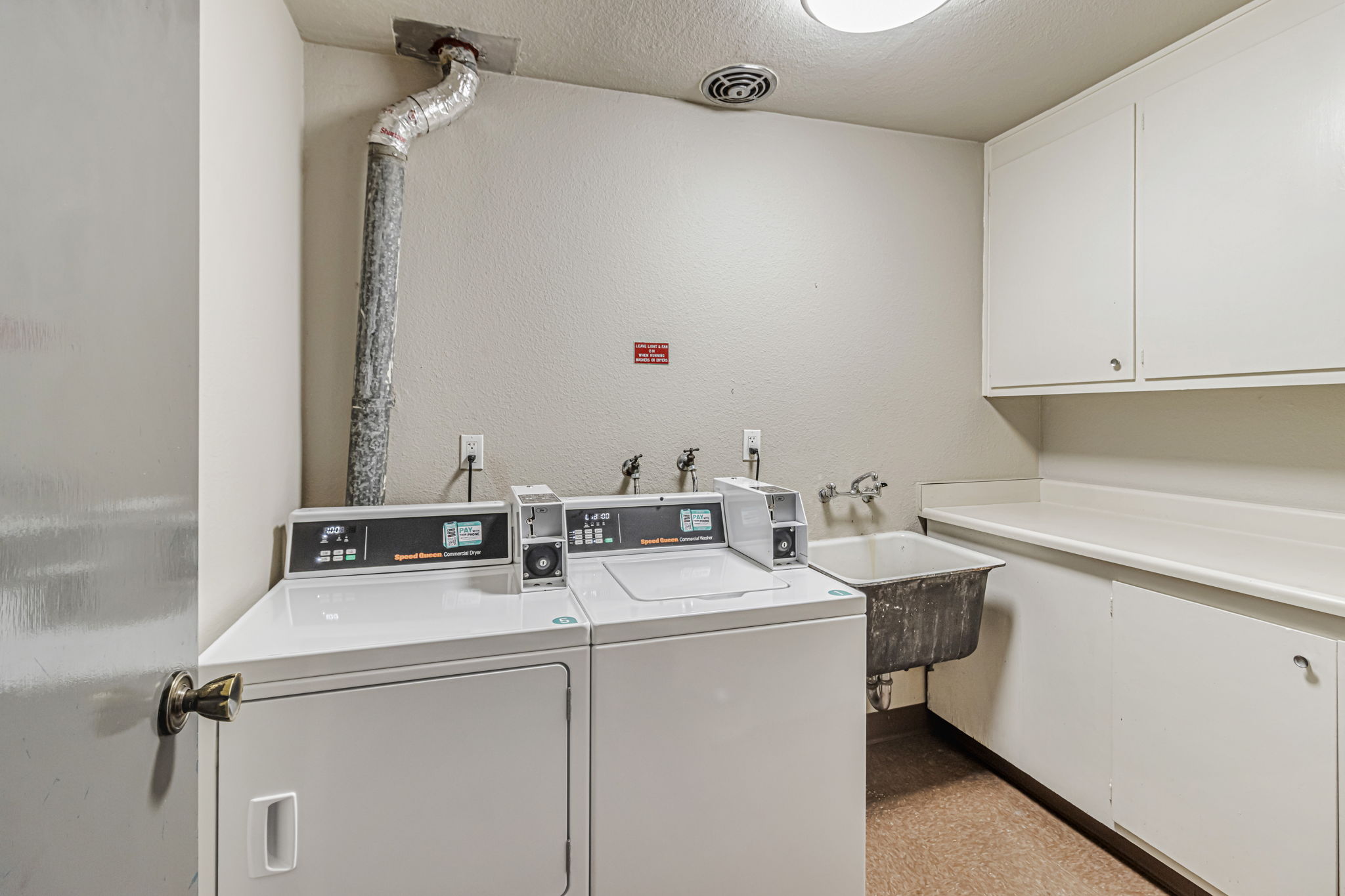 Laundry Room a few feet away