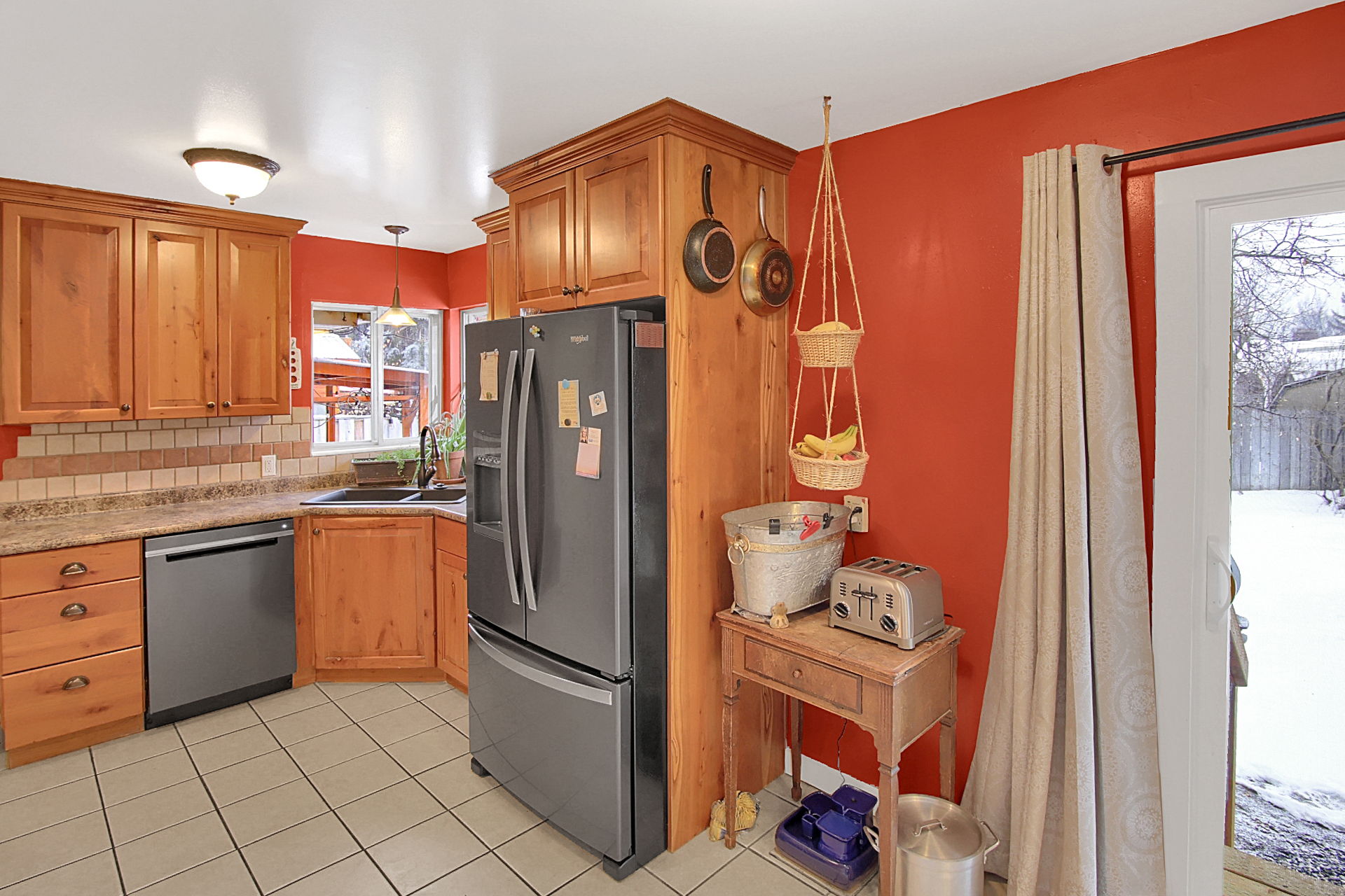  375 Lauralin Dr, Logan, UT 84321, US Photo 9