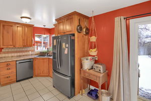  375 Lauralin Dr, Logan, UT 84321, US Photo 8