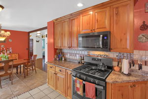  375 Lauralin Dr, Logan, UT 84321, US Photo 10