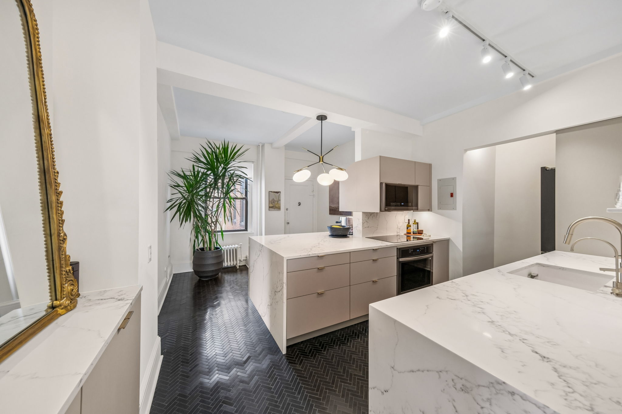 Kitchen with Direct Access to Service Elevator