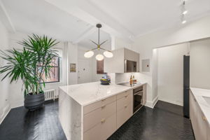 Quartz Waterfall Counters