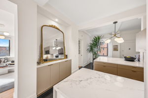 Open & Bright Kitchen