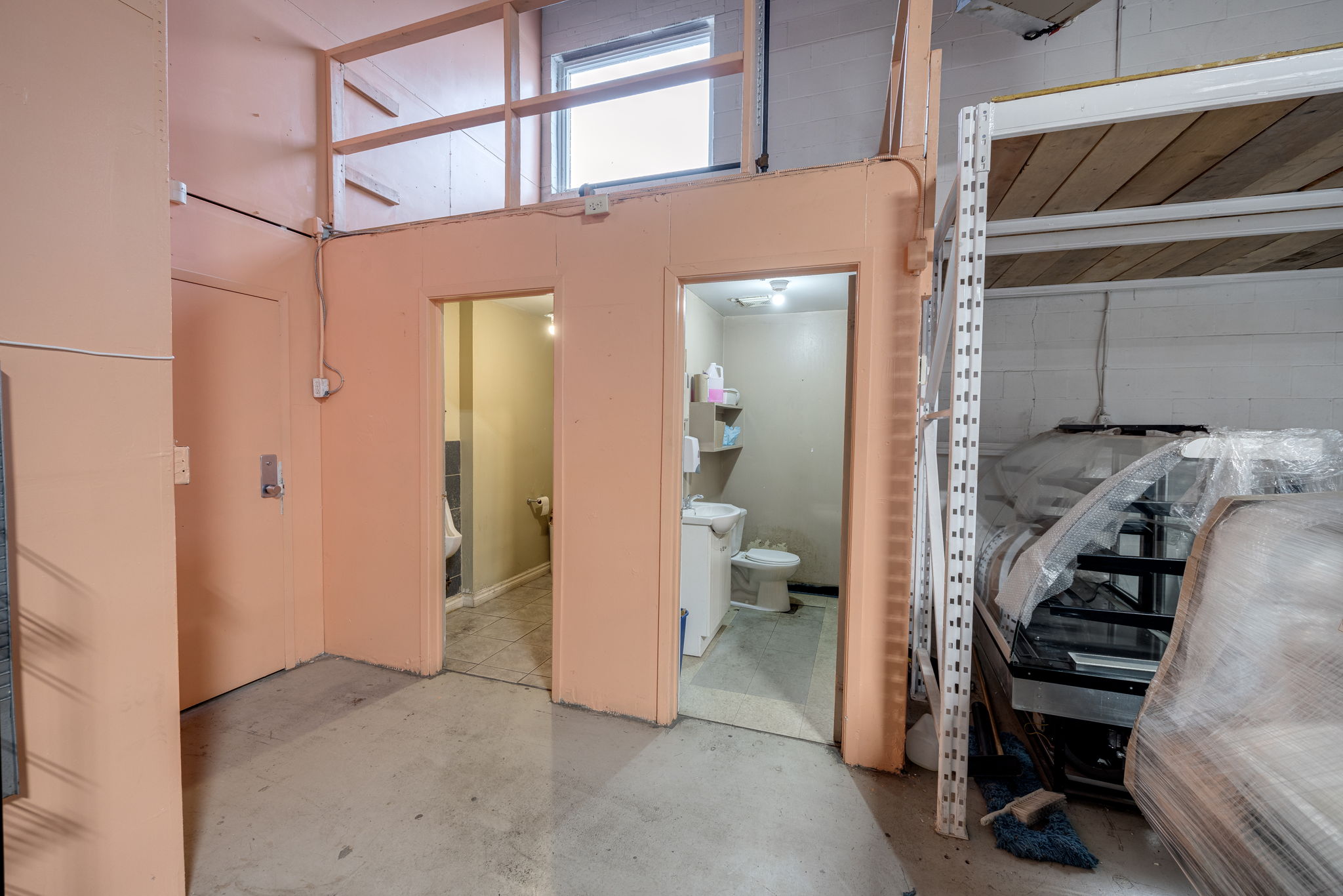 Toronto property showcase — delivered property photograph 36