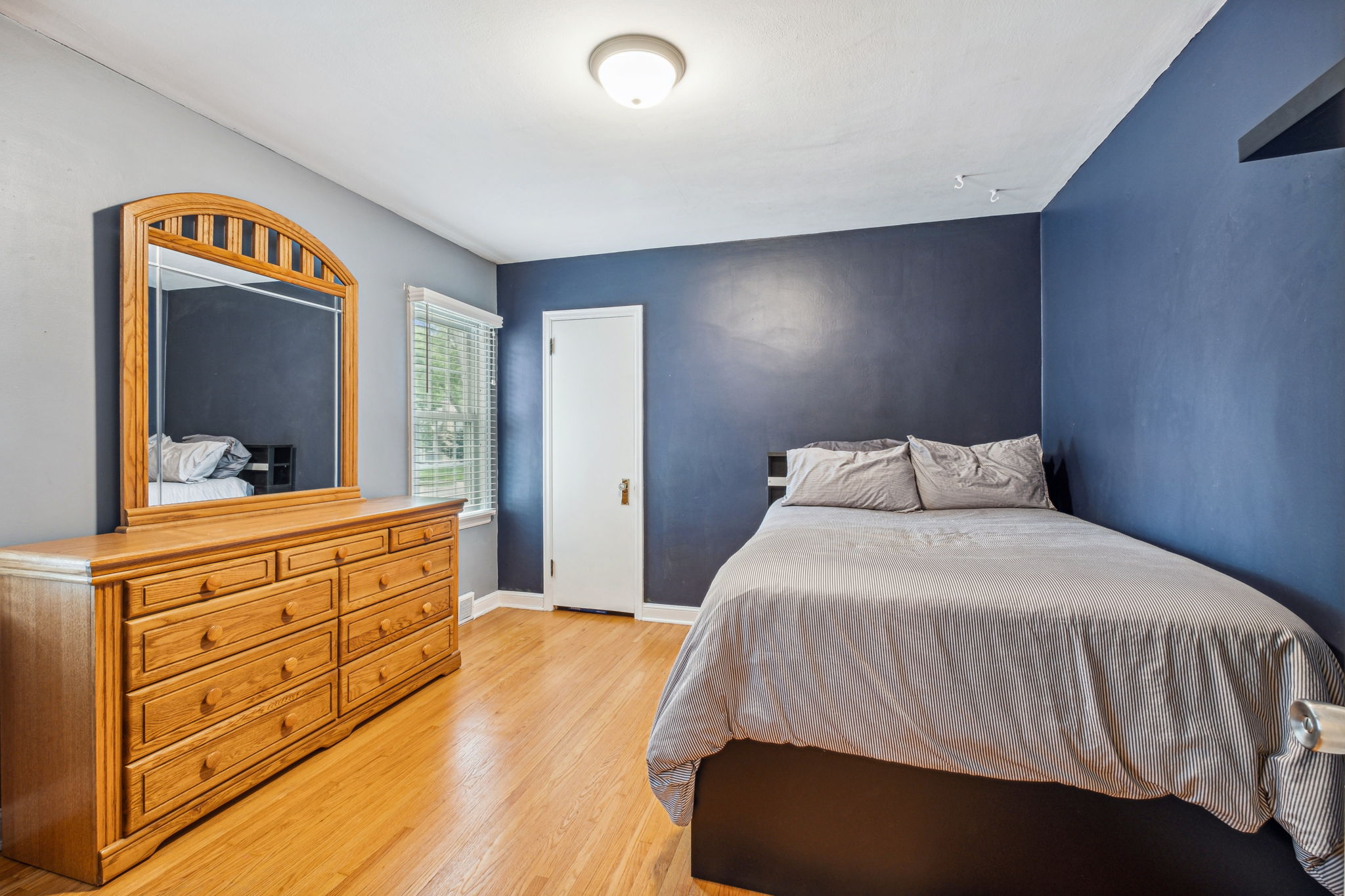 12_Interior
