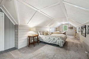16_Interior
