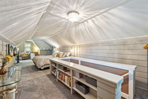 15_Interior