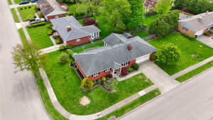  Photo 47