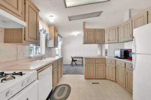 Dining Room/Kitchen