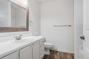  Photo 29