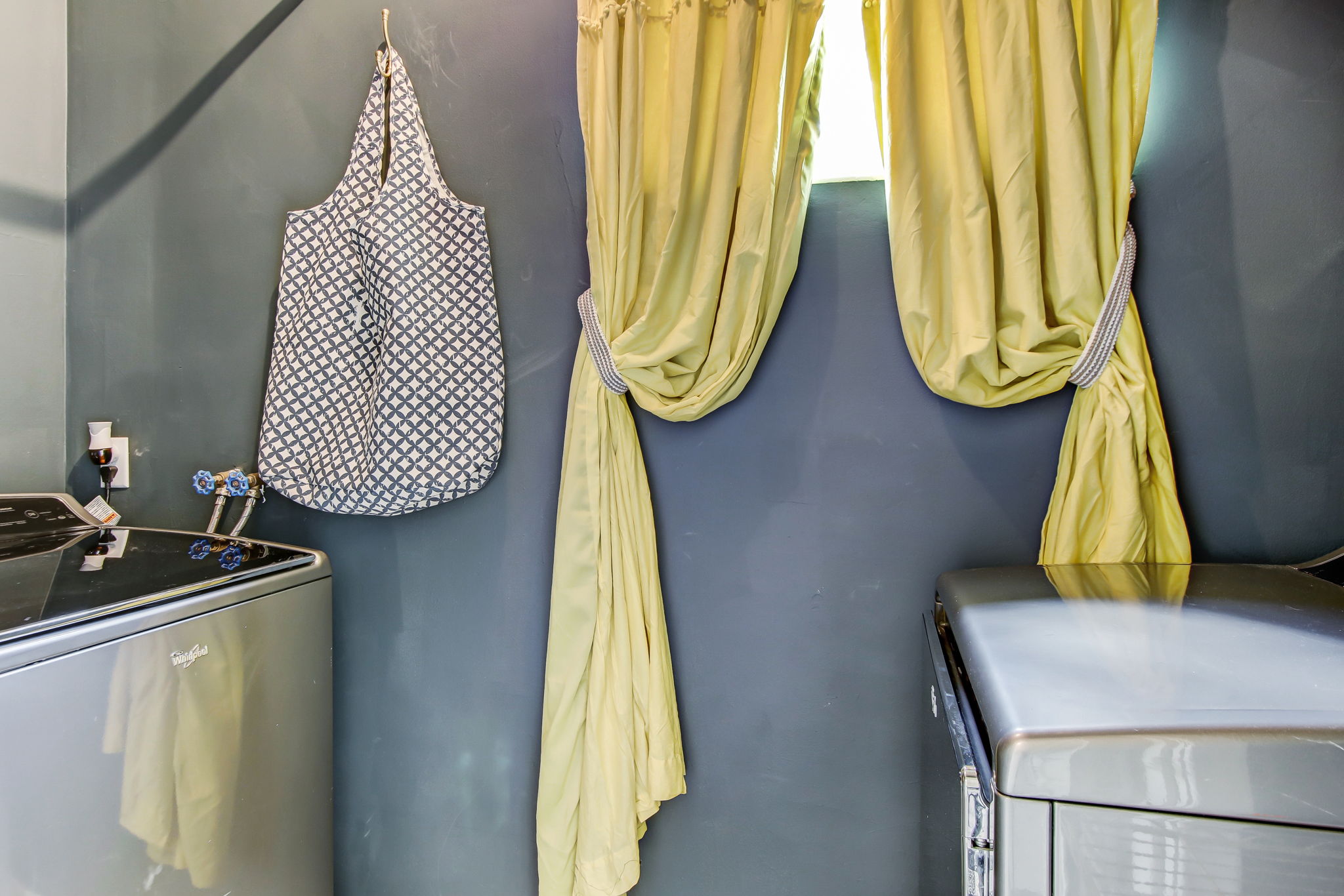 Laundry Facility/Room