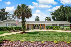 Welcome to 3751 Montclair Dr