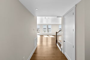 3754 Thomas Point Rd, Annapolis, MD 21403, USA Photo 8