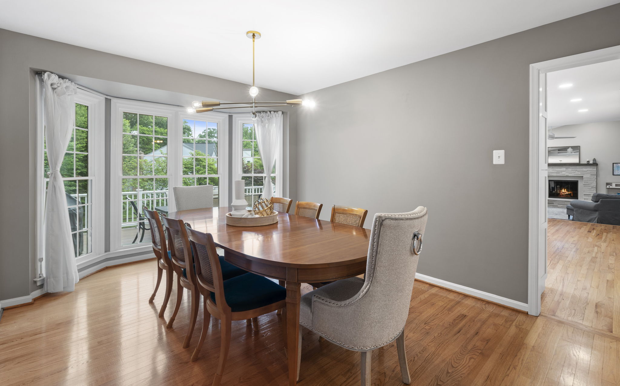 Formal Dining Room (2)