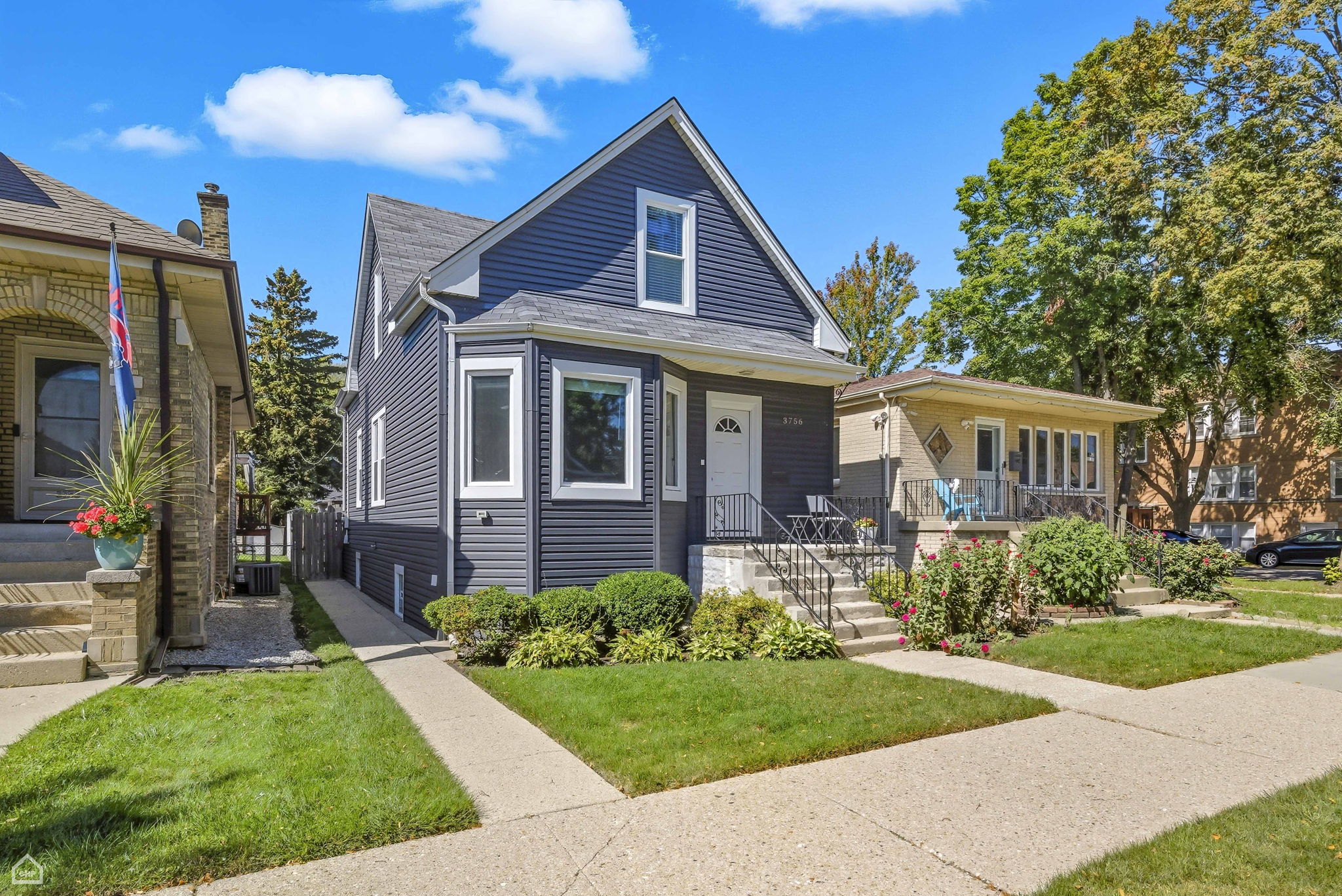 3756 N Newcastle Ave - Kuhlman_002