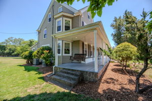 Exterior - Front