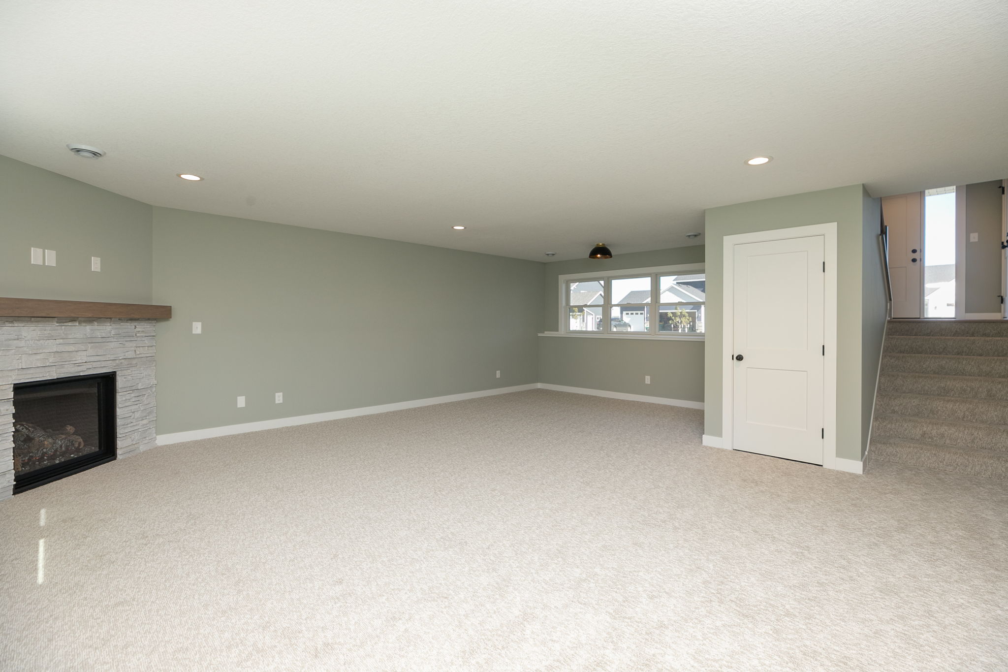 31-Family Room