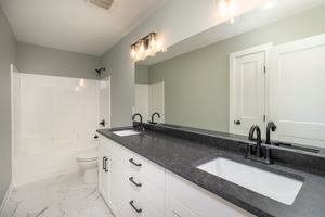 25-Bathroom