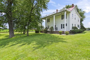  Photo 0
