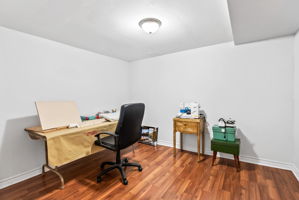  Photo 44
