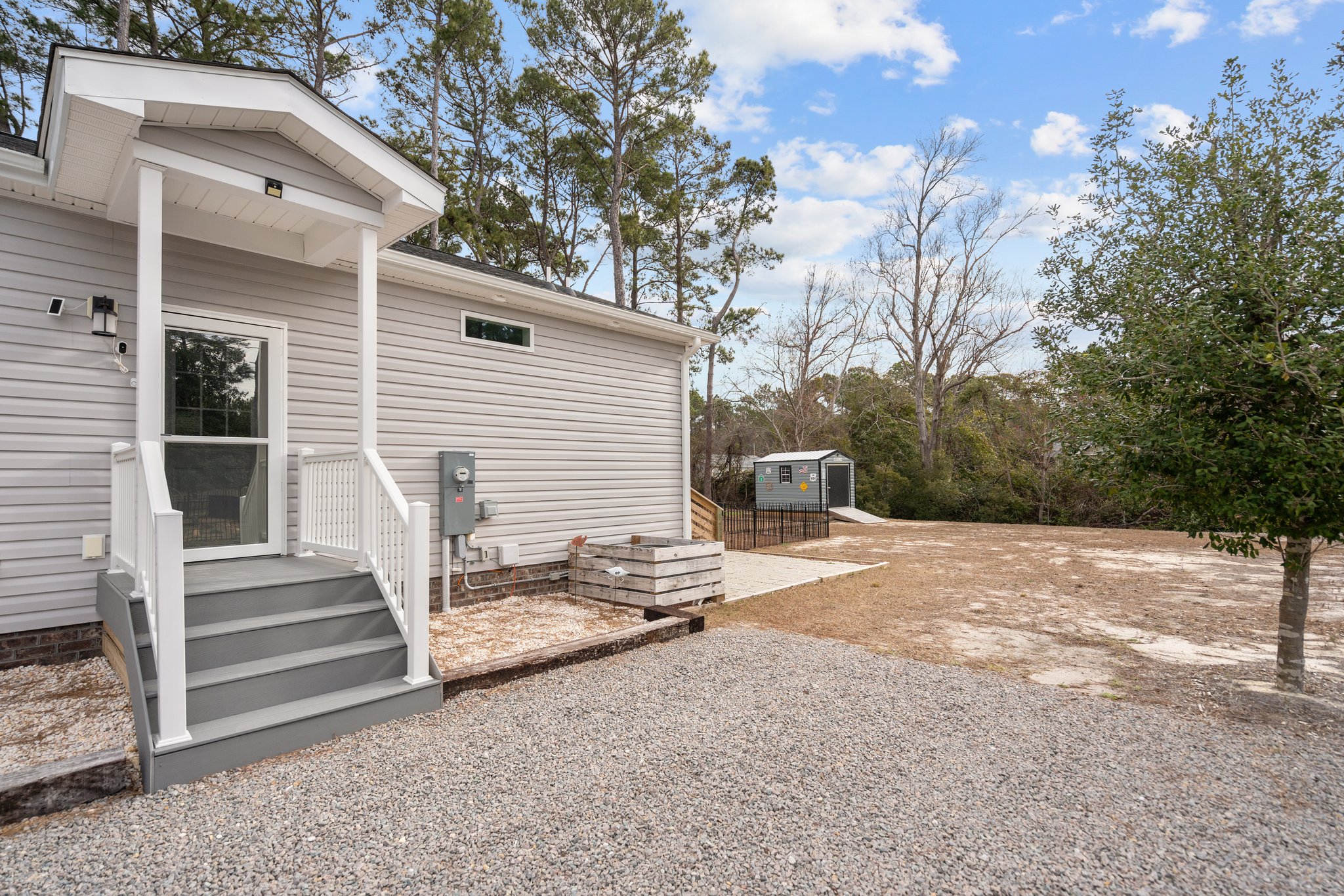Side porch
