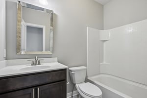 Shady Lk Dr-S2206-035.jpg
