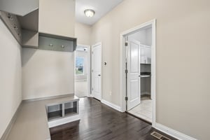Shady Lk Dr-S2206-043.jpg