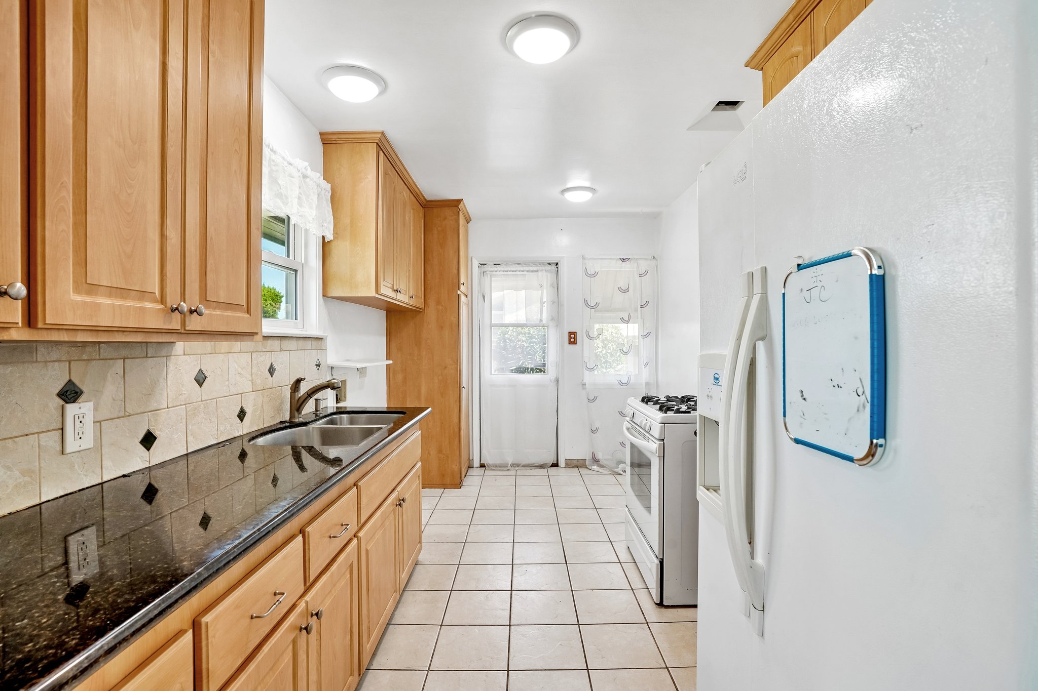 W 157th St-S2404-009.jpg