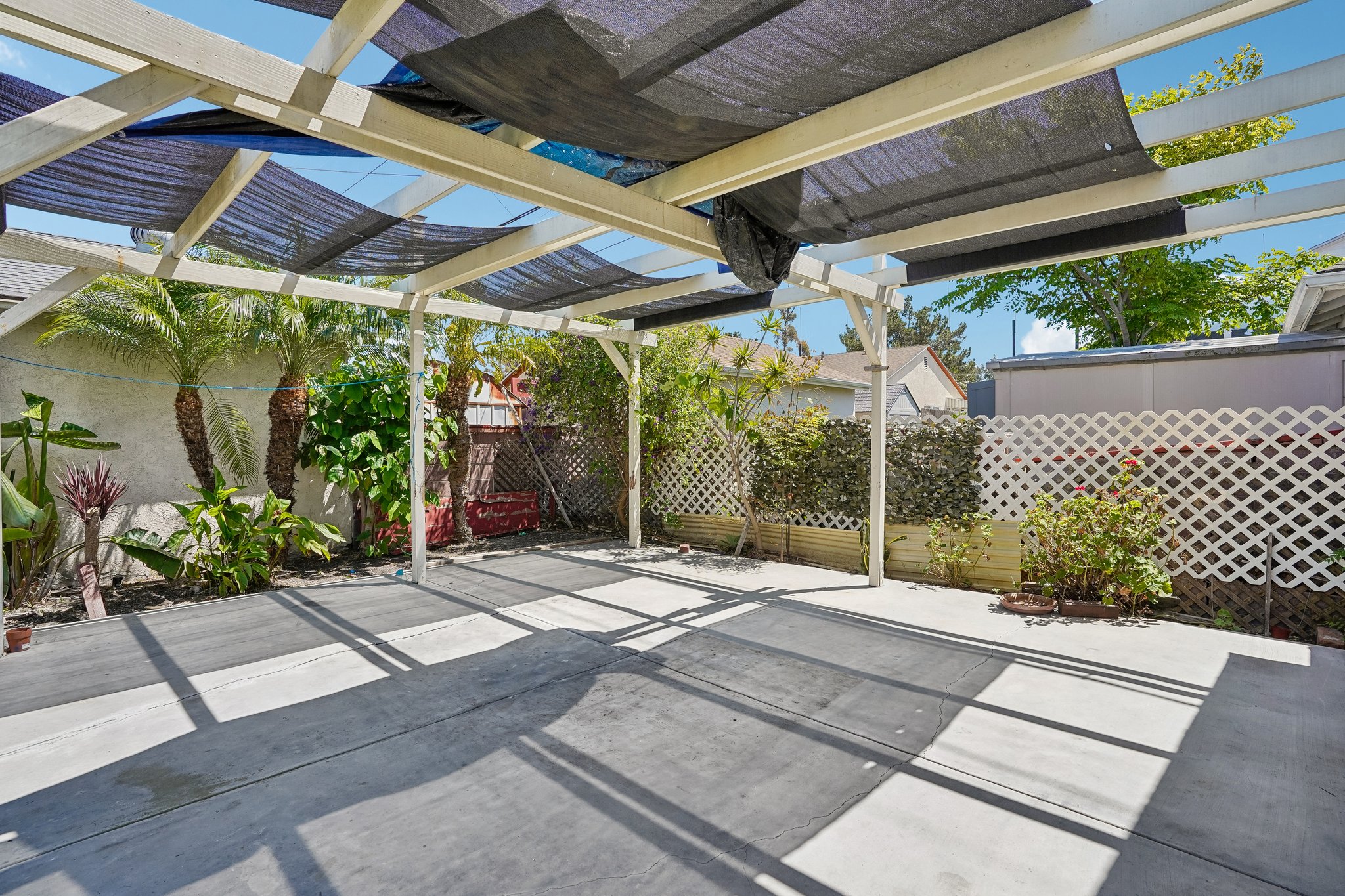 W 157th St-S2404-025.jpg