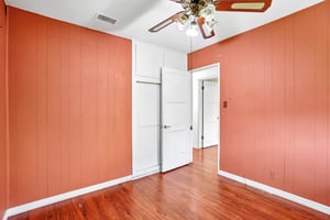 W 157th St-S2404-021.jpg