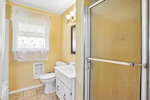 W 157th St-S2404-022.jpg