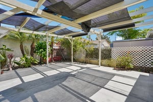 W 157th St-S2404-025.jpg