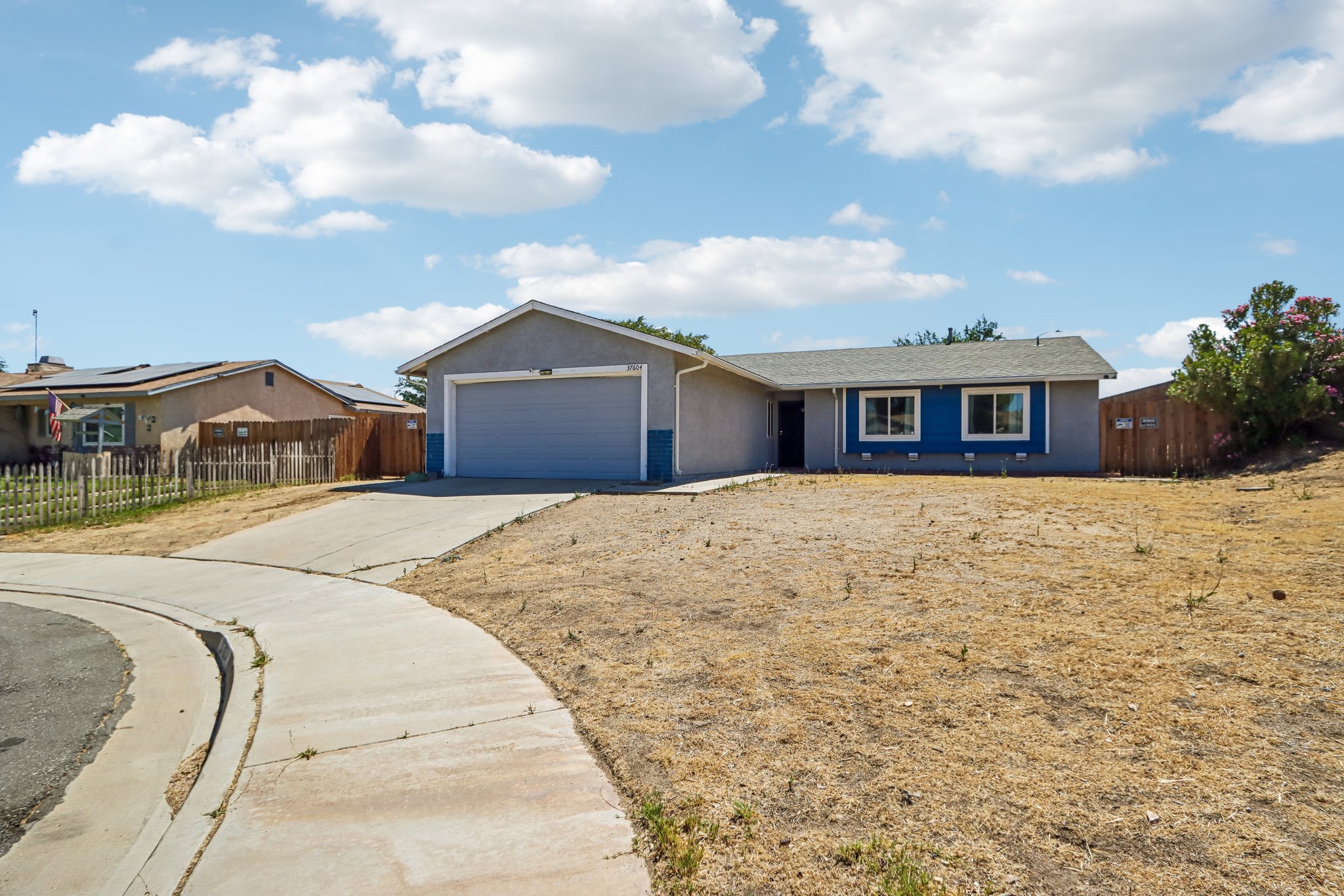 Millbrook Ln-S1607-002.jpg