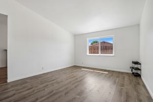 Millbrook Ln-S1607-012.jpg