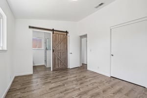 Millbrook Ln-S1607-021.jpg