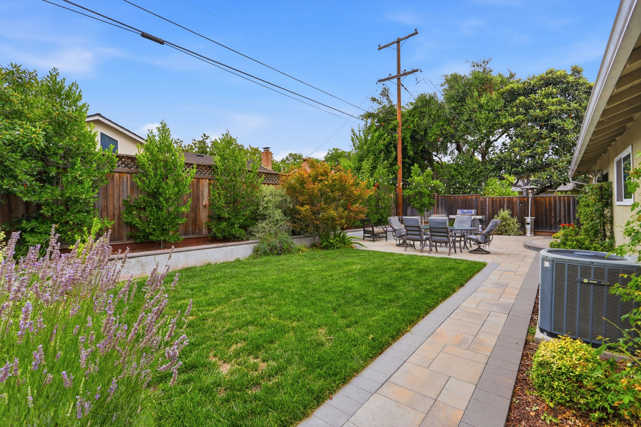 033_F8_3763 Willowview Dr