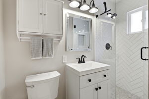 025_F8_3763 Willowview Dr