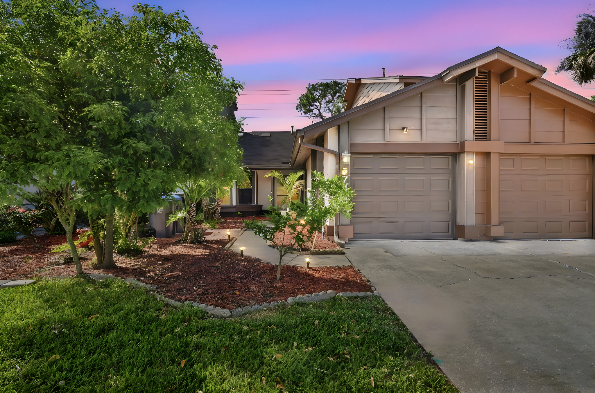 DSC02874 day to dusk.jpeg